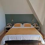Vakantiehuis La Grange Des Pres, Chaumiere 8 Personnes Vue Mer!