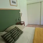 Vakantiehuis La Grange Des Pres, Chaumiere 8 Personnes Vue Mer!