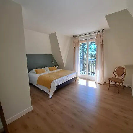 La Grange Des Pres, Chaumiere 8 Personnes Vue Mer! *