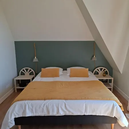 Dom wakacyjny La Grange Des Pres, Chaumiere 8 Personnes Vue Mer!